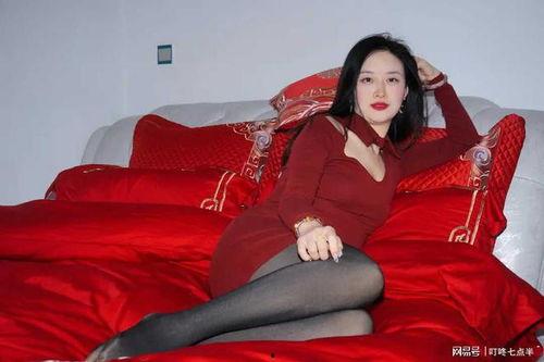 日韩新娘丝袜在线视频,揭秘日韩新娘独特风情